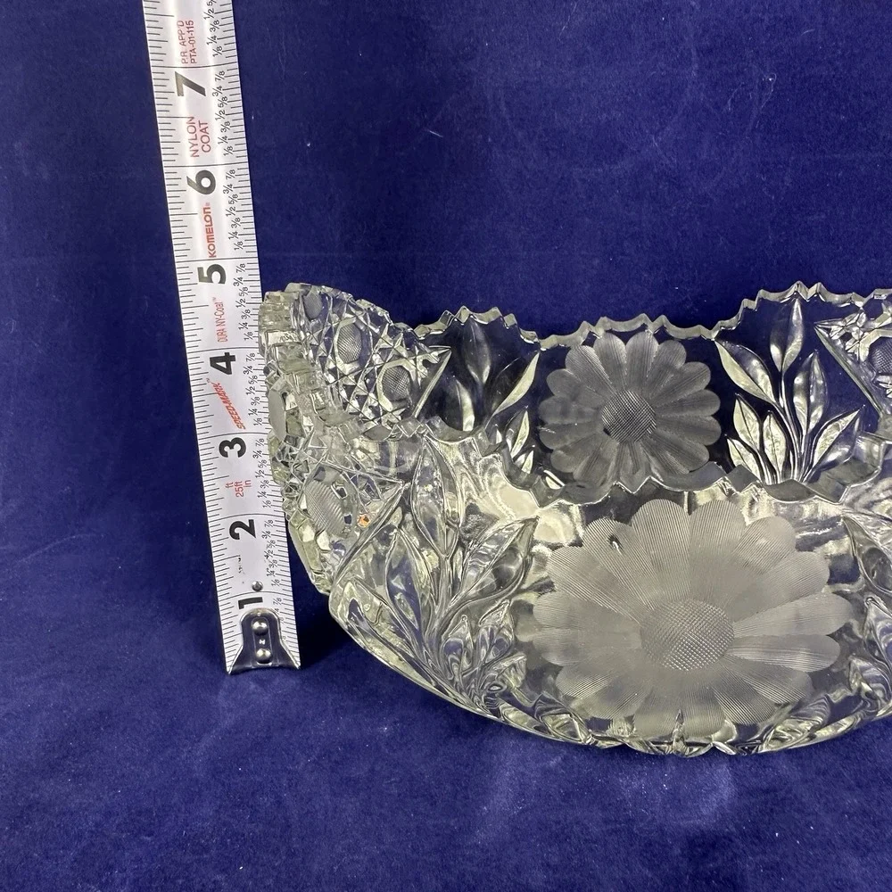Vintage Clear Crystal Floral Bowl Scalloped Rim Frosted Daisy Free Shipping